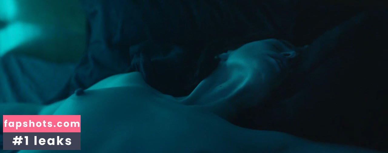 Heida Reed gallery photo #7