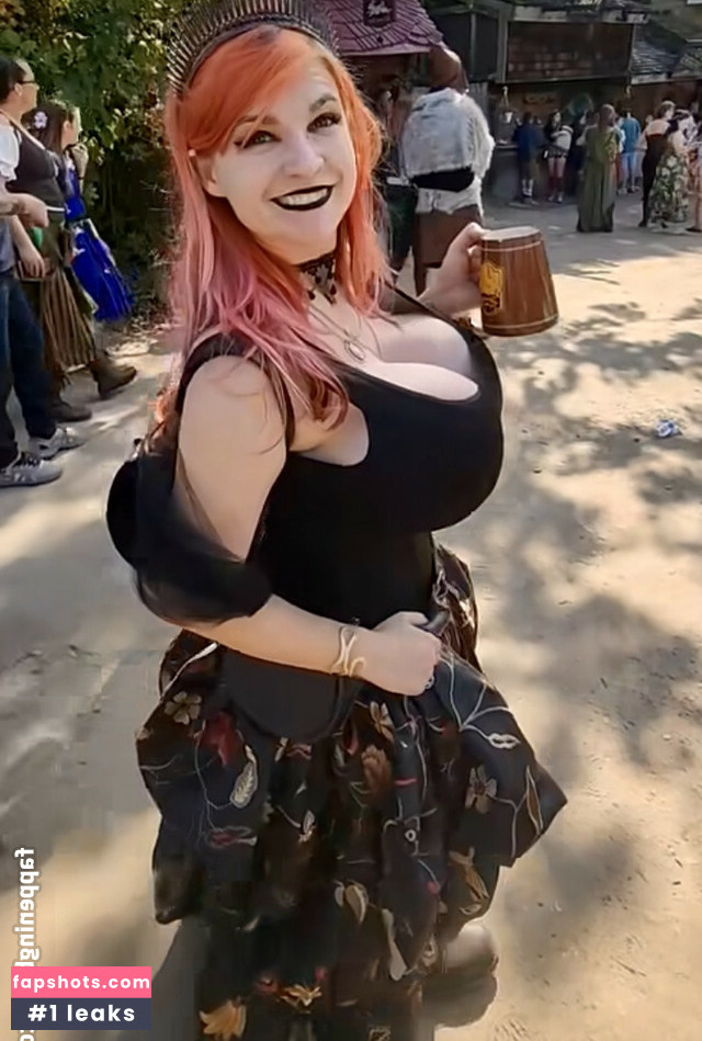 Heidi Corinne gallery photo #13