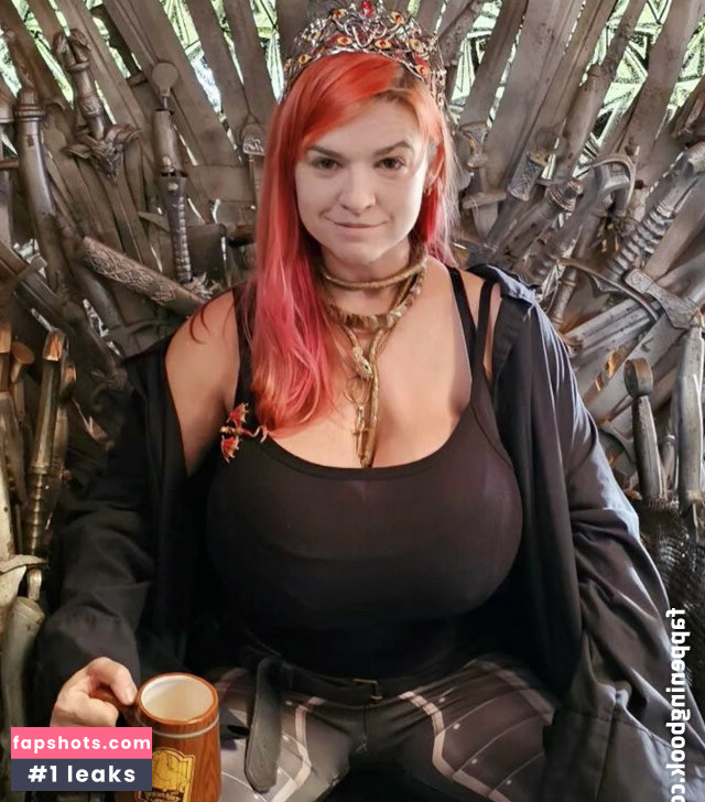 Heidi Corinne gallery photo #18