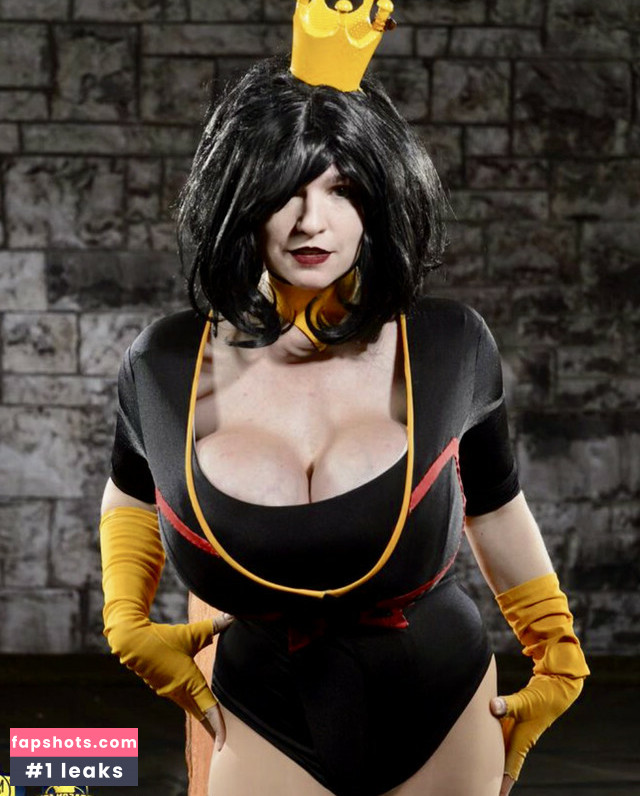 Heidi Corinne gallery photo #22