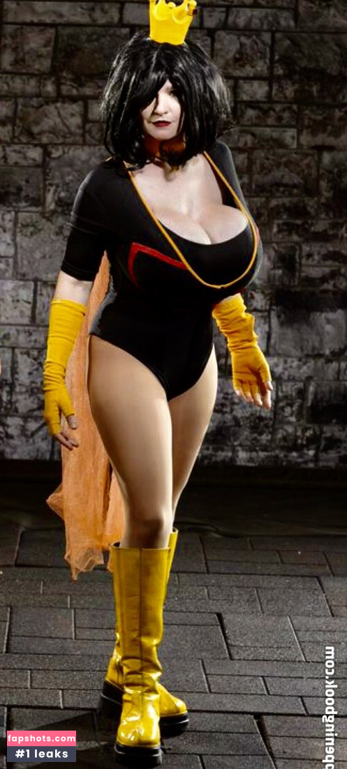 Heidi Corinne gallery photo #23