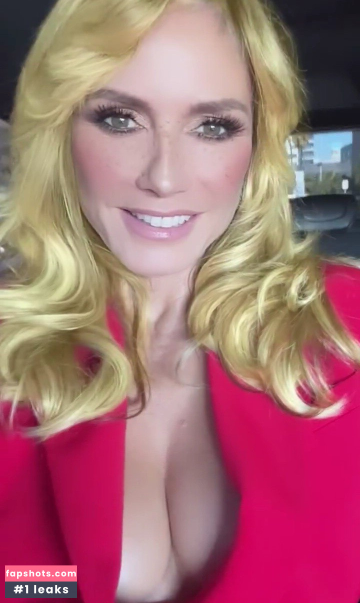 Heidi Klum gallery photo #1223