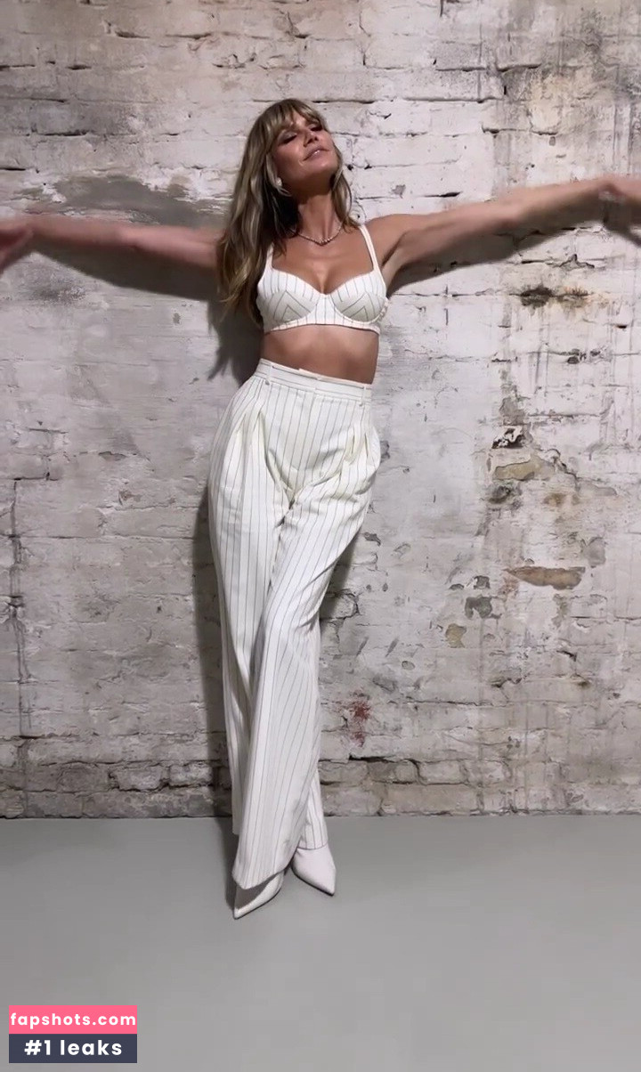 Heidi Klum gallery photo #1255