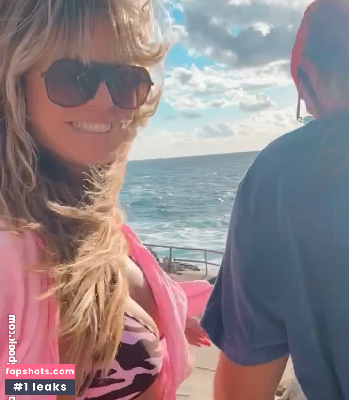 Heidi Klum gallery photo #1603