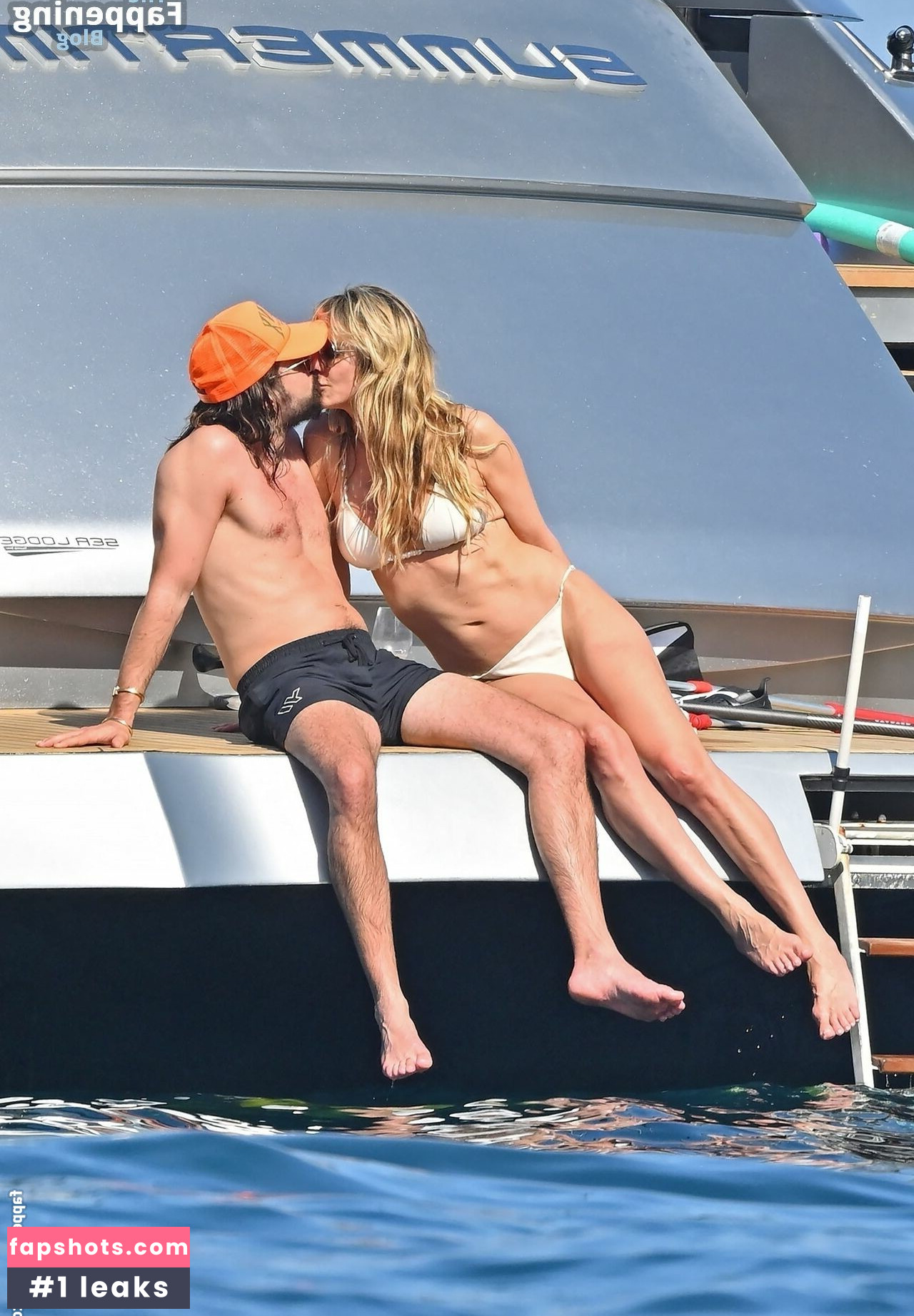 Heidi Klum gallery photo #1900