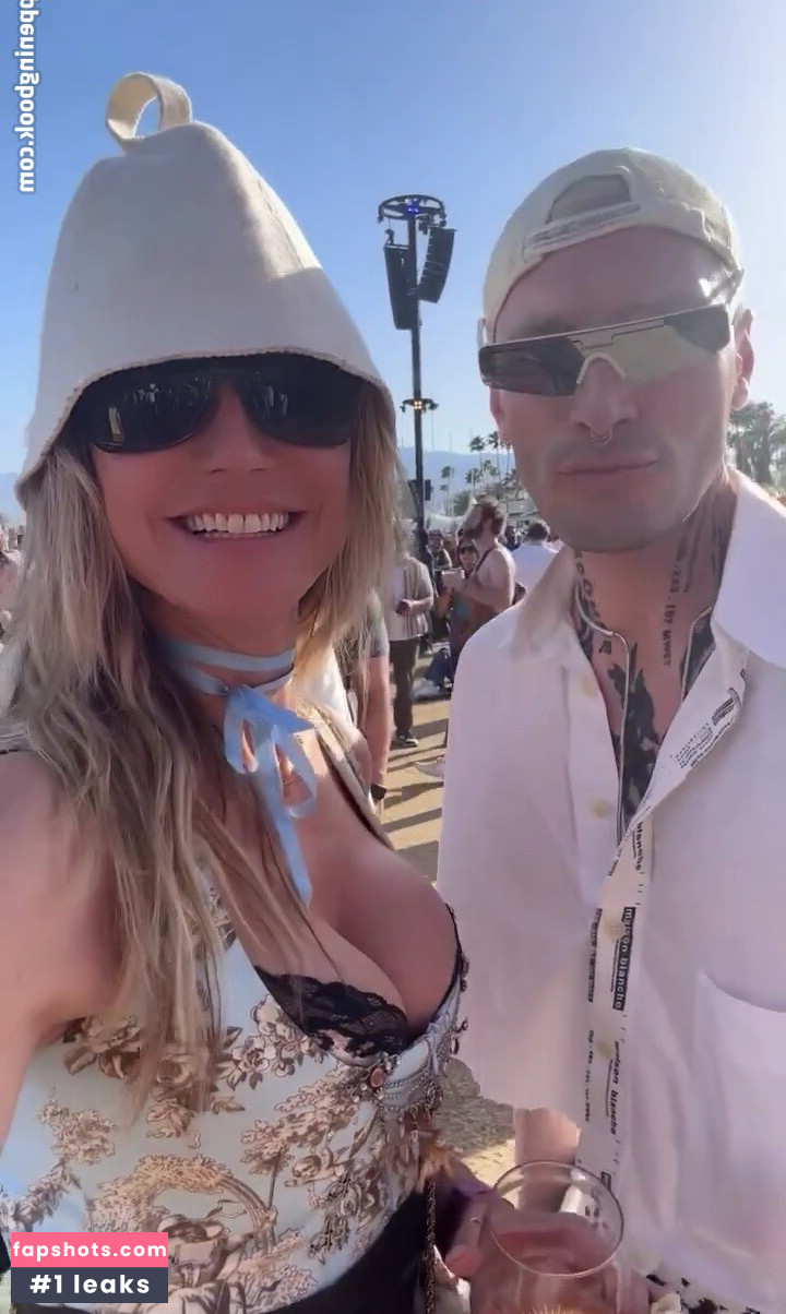 Heidi Klum gallery photo #2060