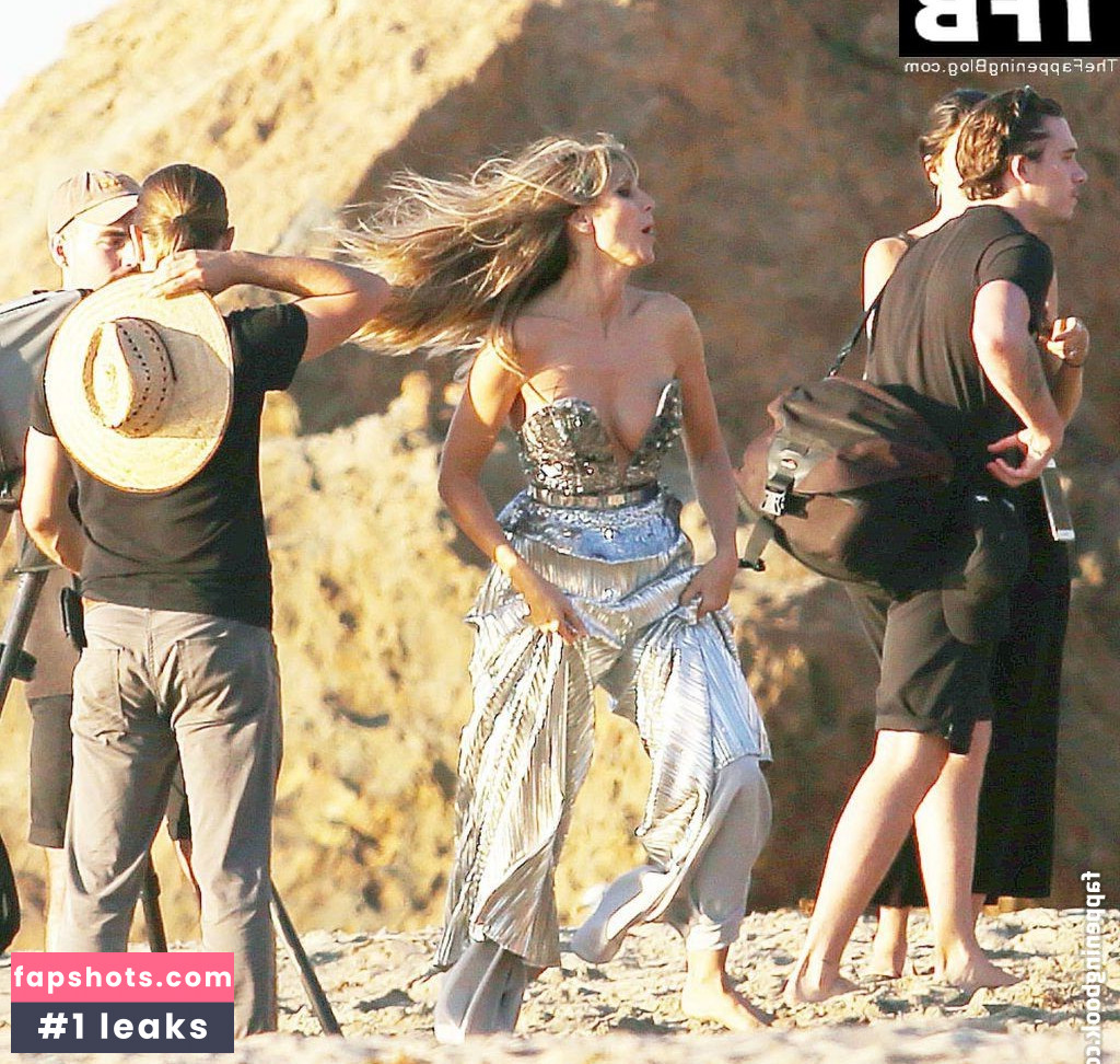 Heidi Klum gallery photo #2215