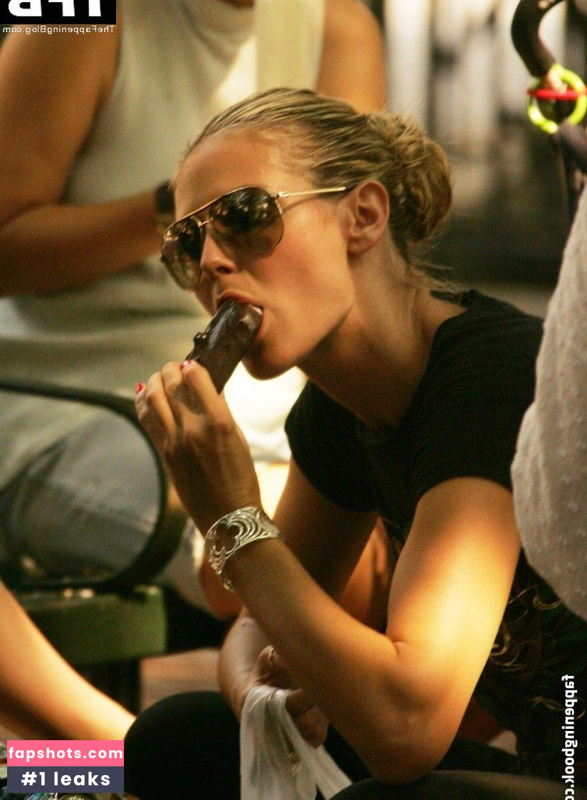 Heidi Klum gallery photo #2248