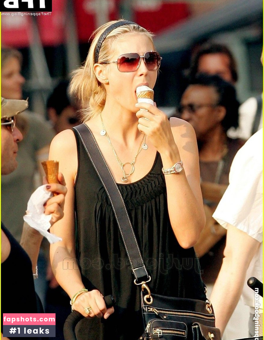 Heidi Klum gallery photo #2263