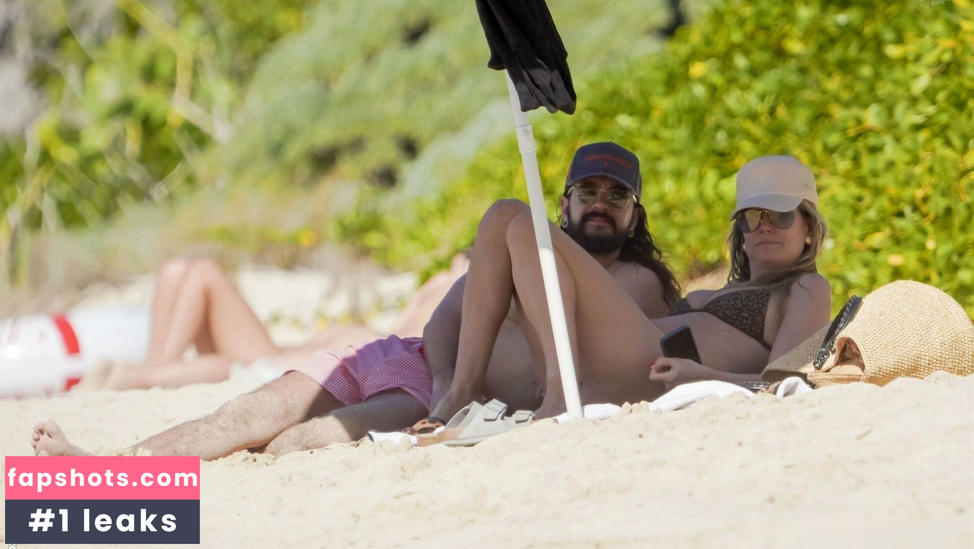 Heidi Klum gallery photo #260