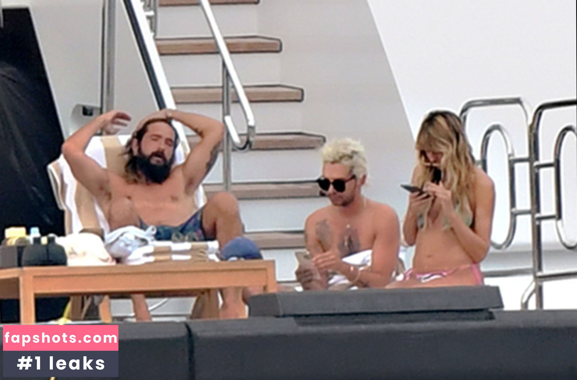 Heidi Klum gallery photo #3696