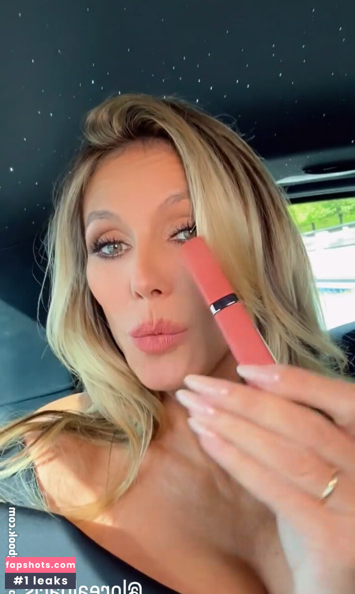 Heidi Klum gallery photo #418