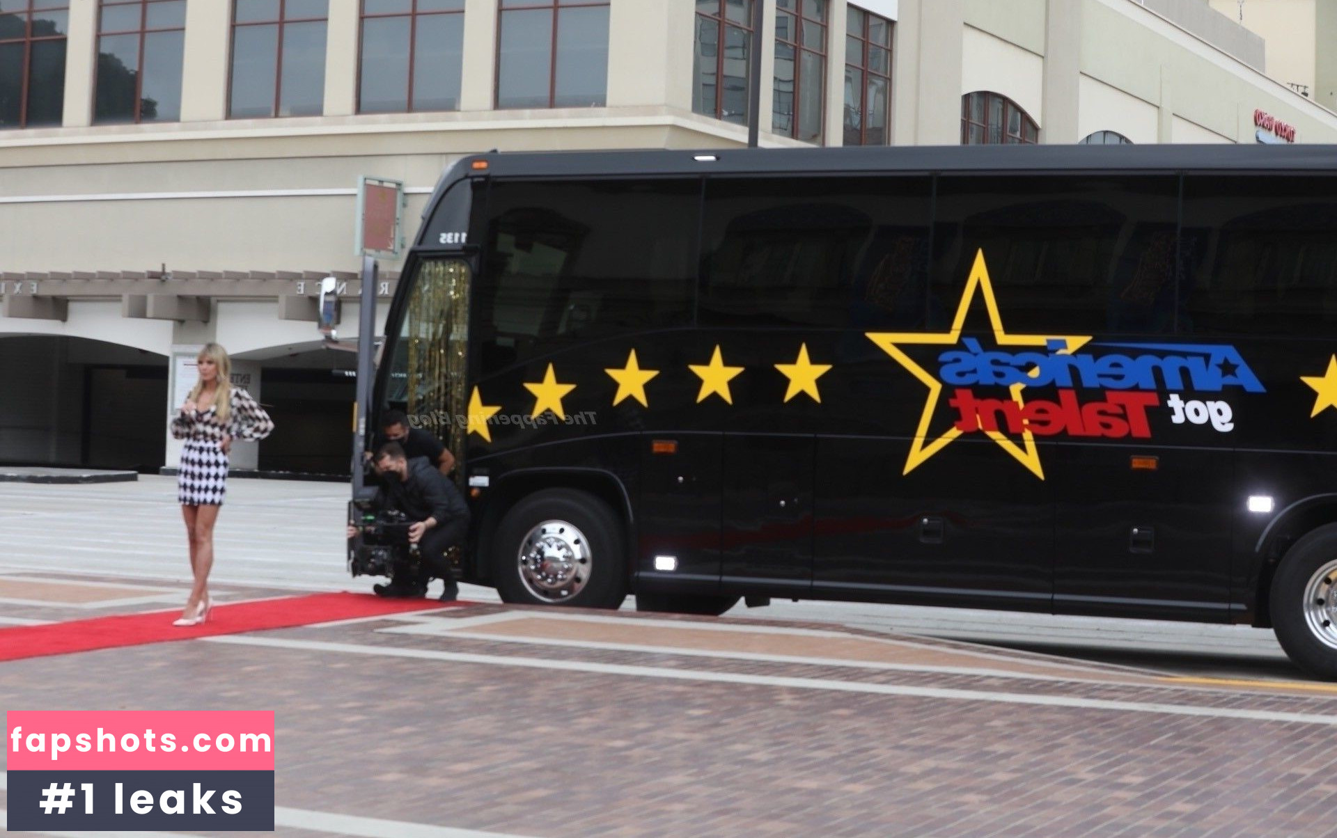 Heidi Klum Nude Leaks OnlyFans Photos #4200 - LeakJerk