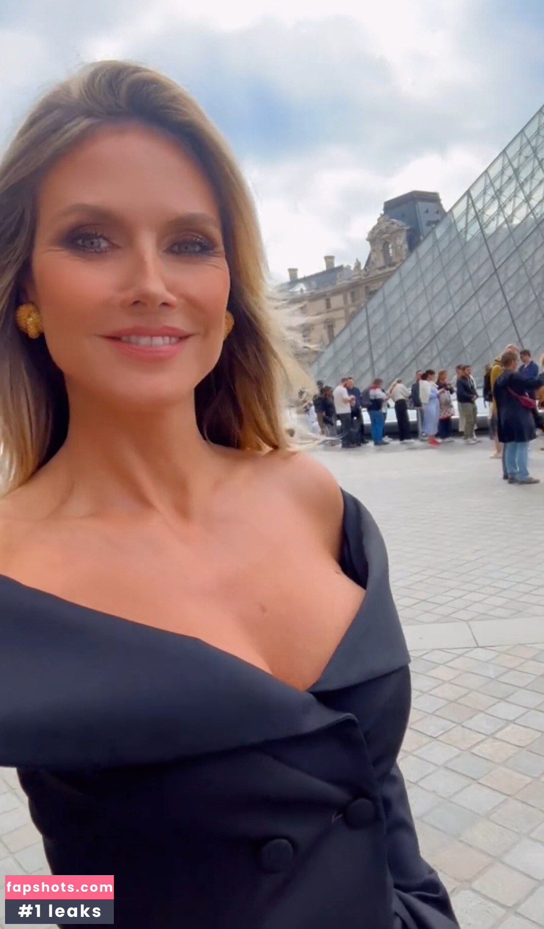 Heidi Klum gallery photo #421