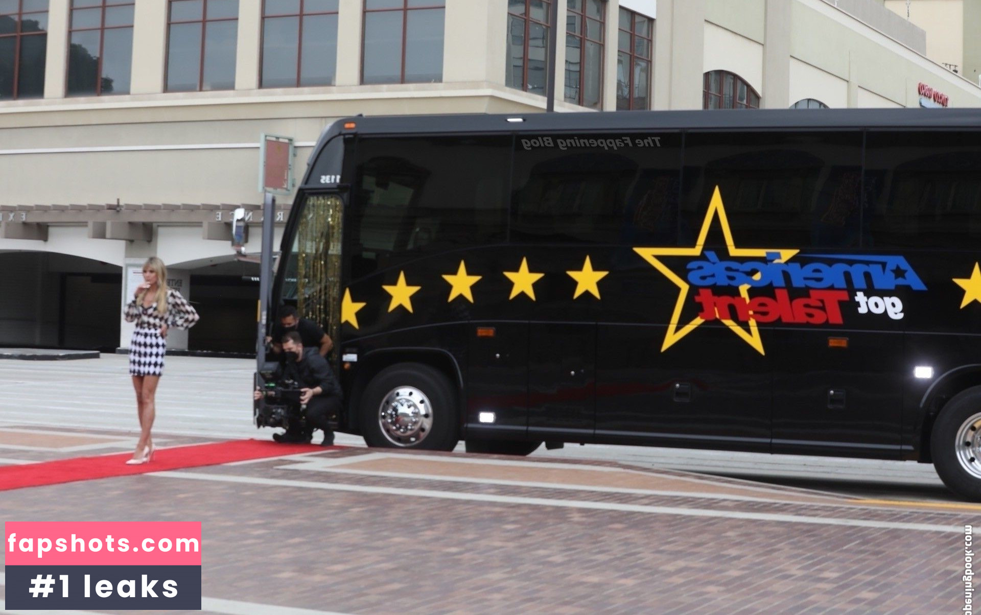 Heidi Klum Nude Leaks OnlyFans Photos #4219 - LeakJerk