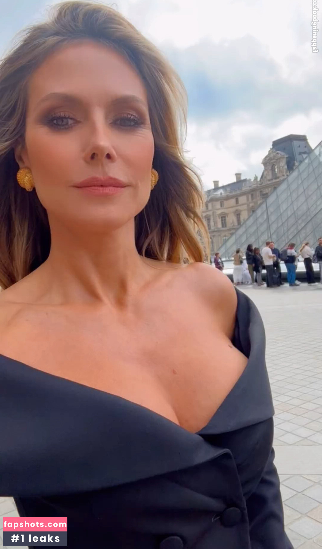 Heidi Klum gallery photo #430