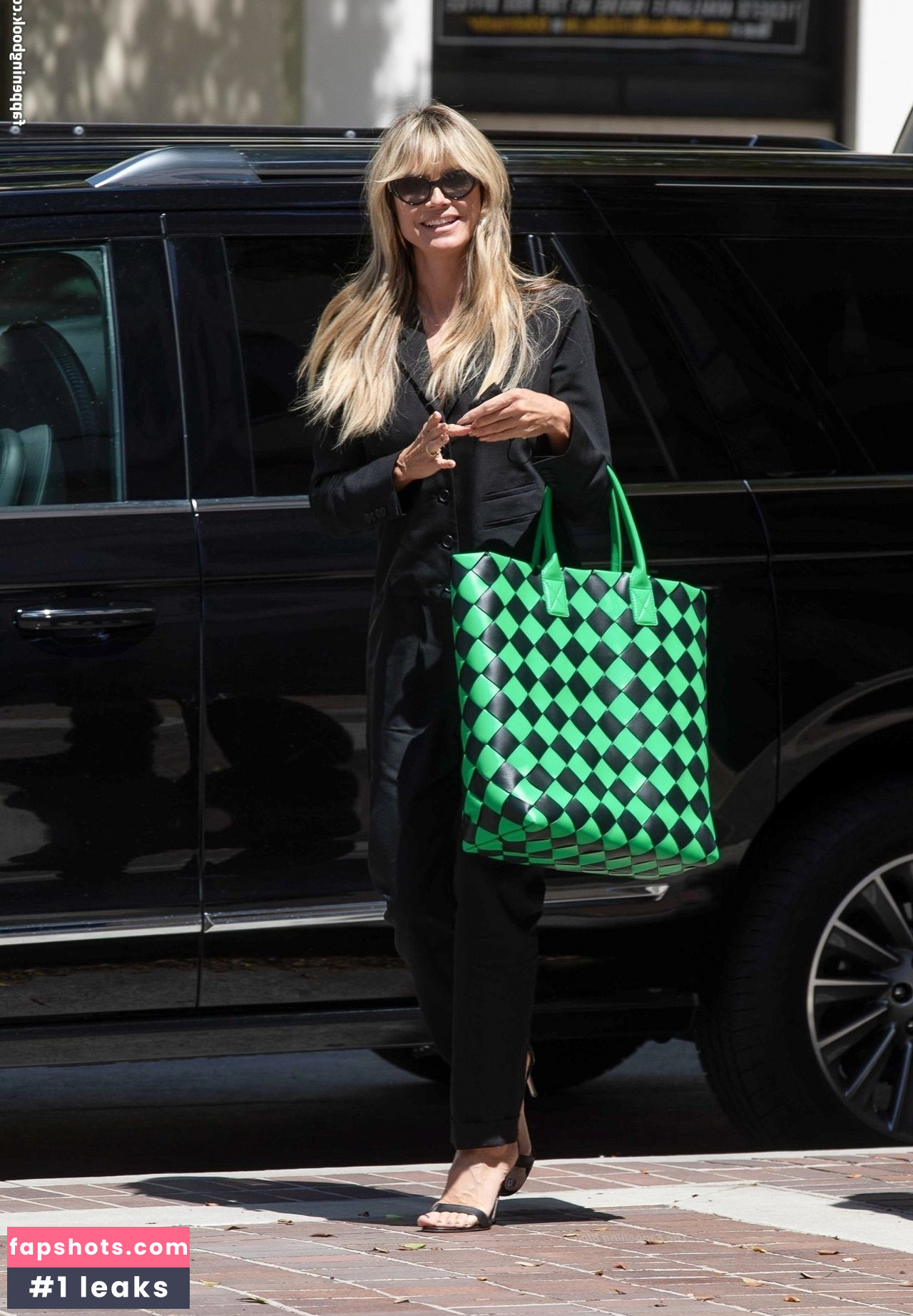 Heidi Klum Nude Leaks OnlyFans Photos #4416 - LeakJerk