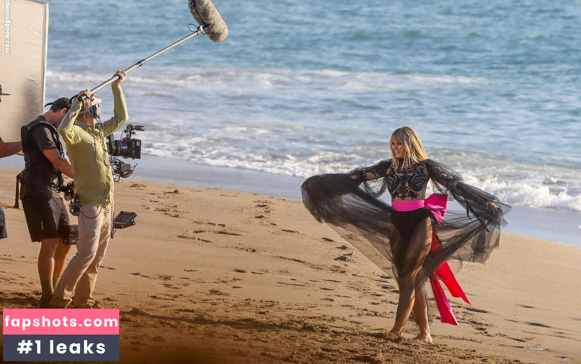 Heidi Klum Nude Leaks OnlyFans Photos #4646 - LeakJerk