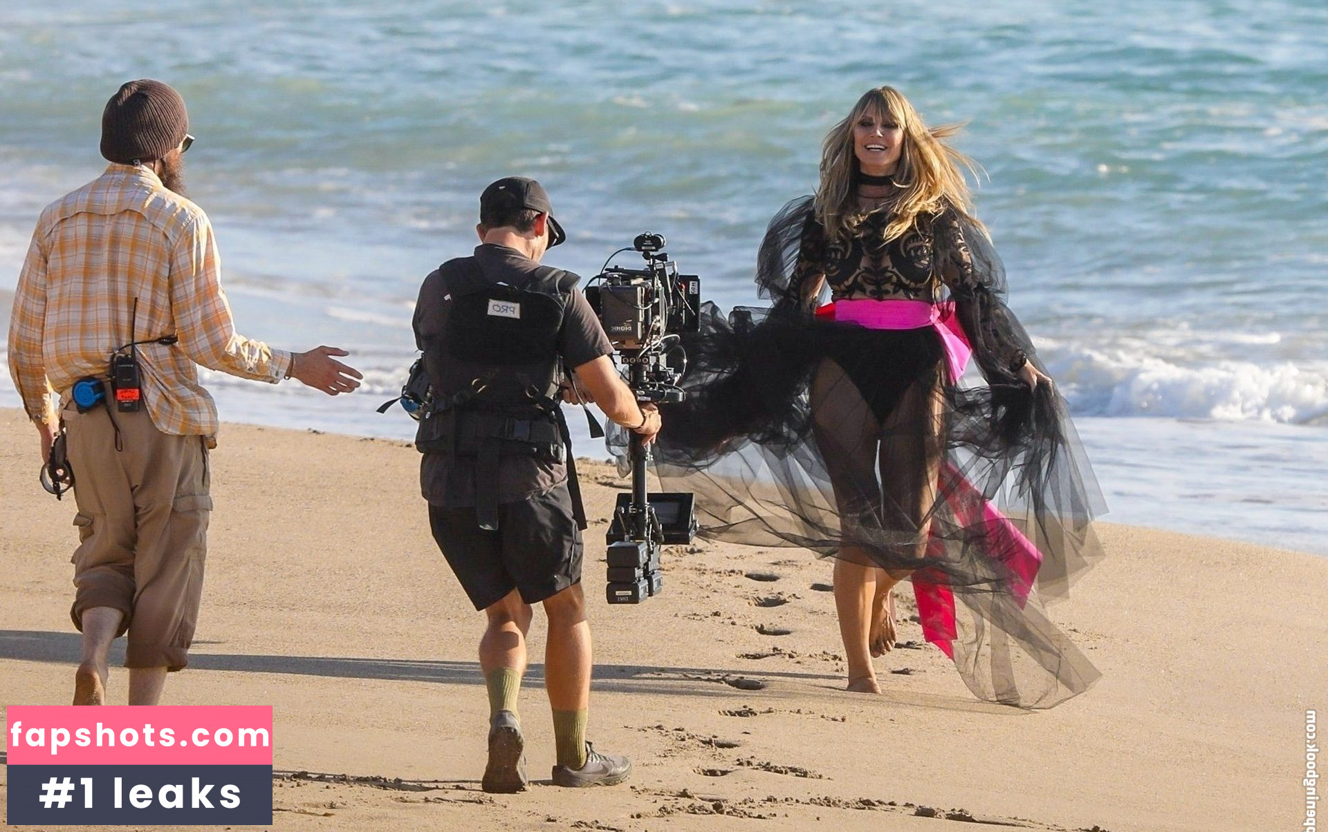 Heidi Klum Nude Leaks OnlyFans Photos #4649 - LeakJerk