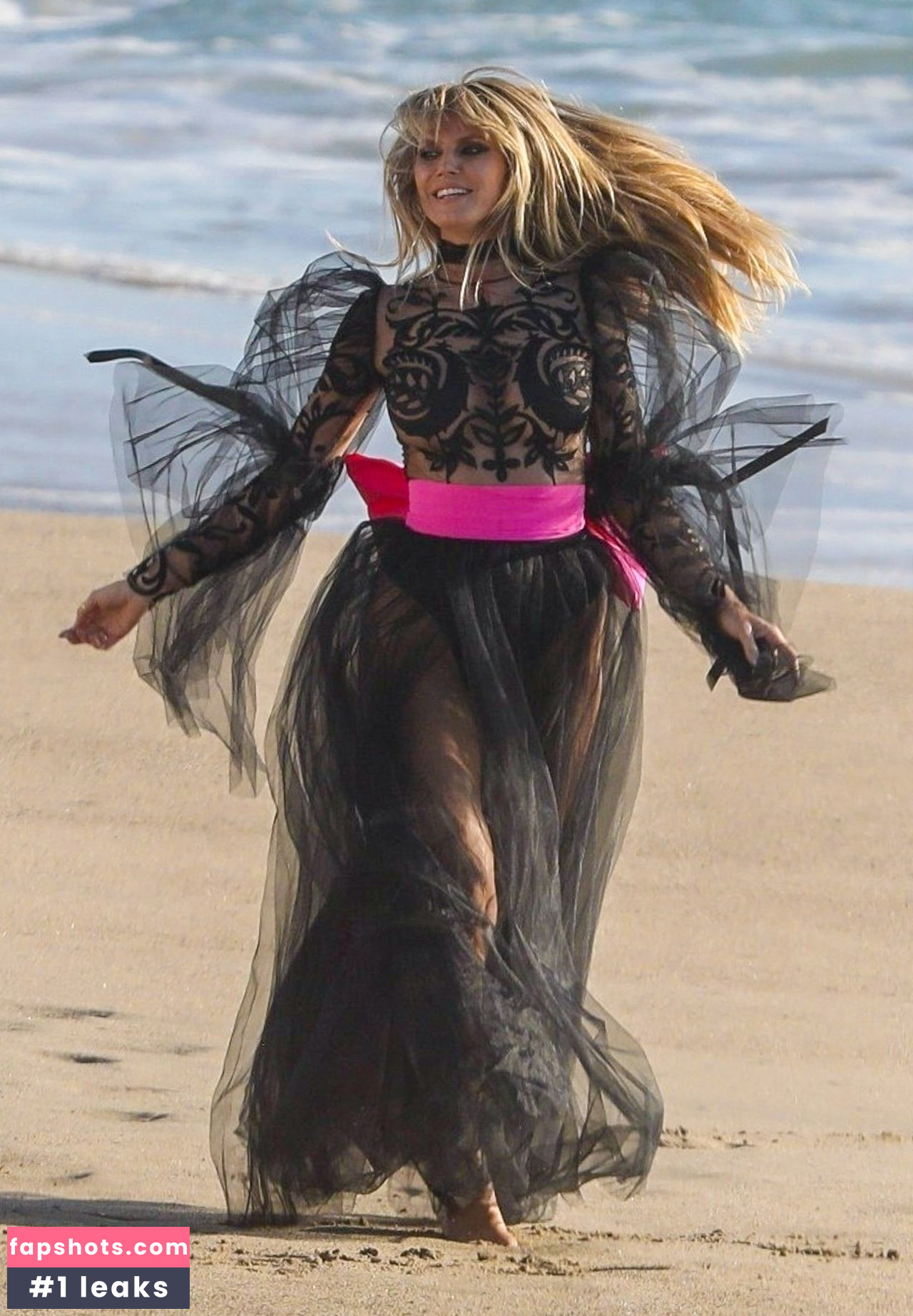 Heidi Klum Nude Leaks OnlyFans Photos #4682 - LeakJerk