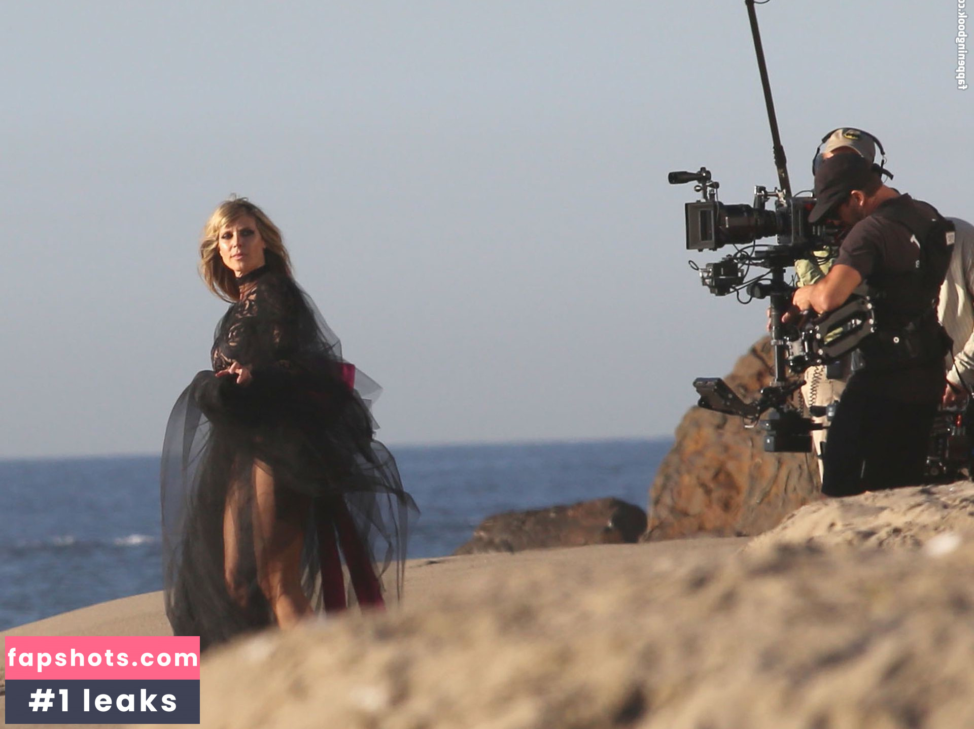 Heidi Klum Nude Leaks OnlyFans Photos #4705 - LeakJerk