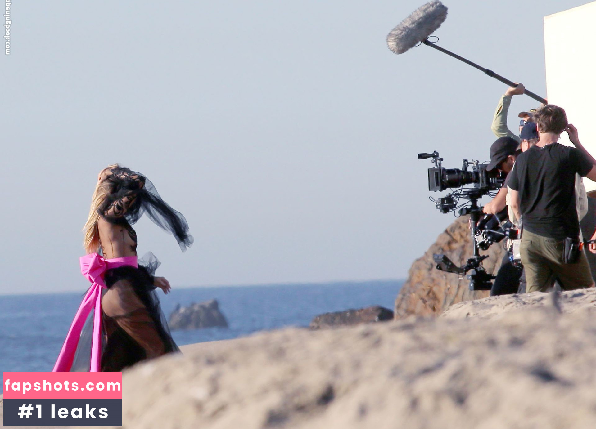 Heidi Klum Nude Leaks OnlyFans Photos #4707 - LeakJerk