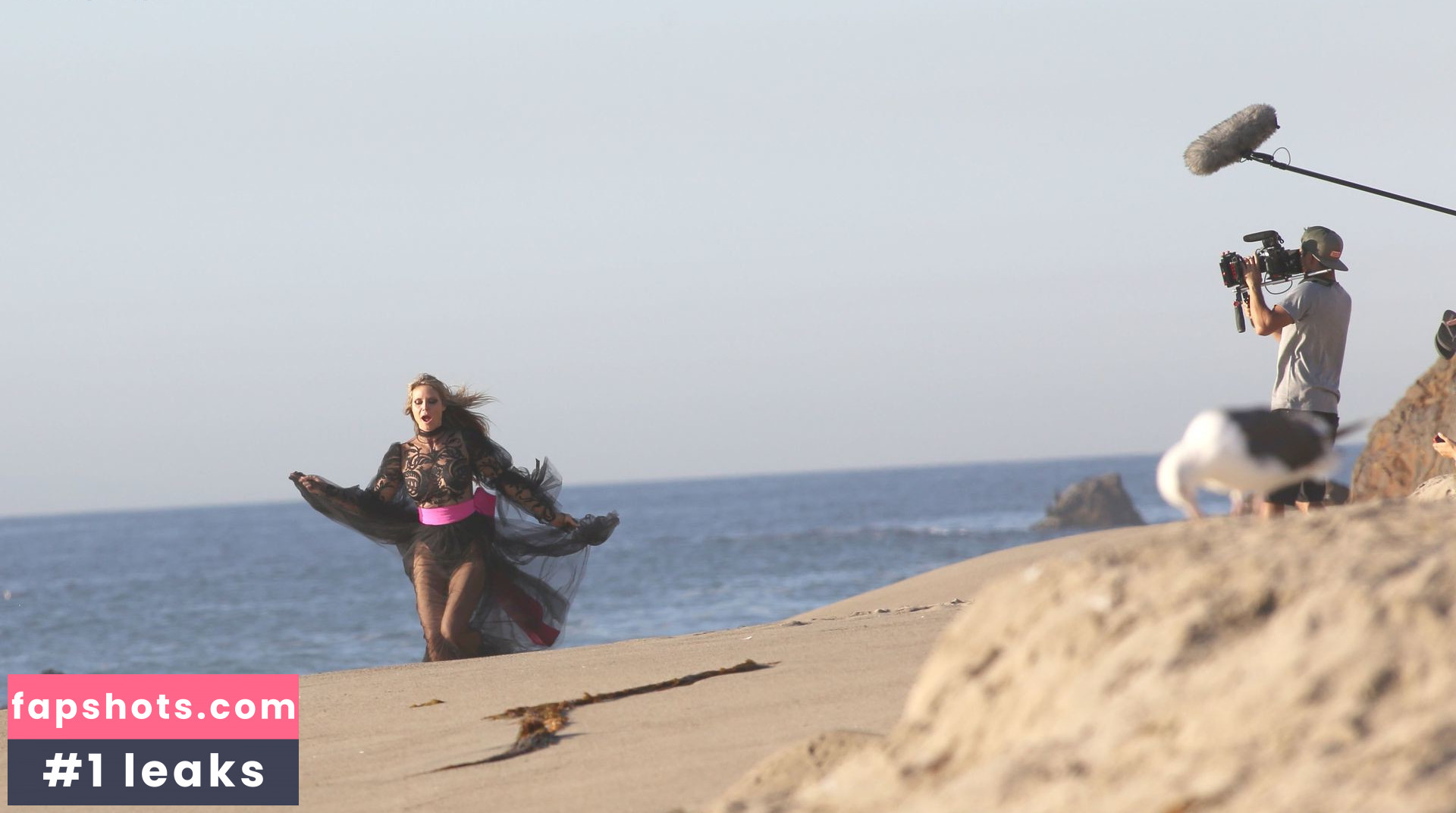 Heidi Klum Nude Leaks OnlyFans Photos #4756 - LeakJerk