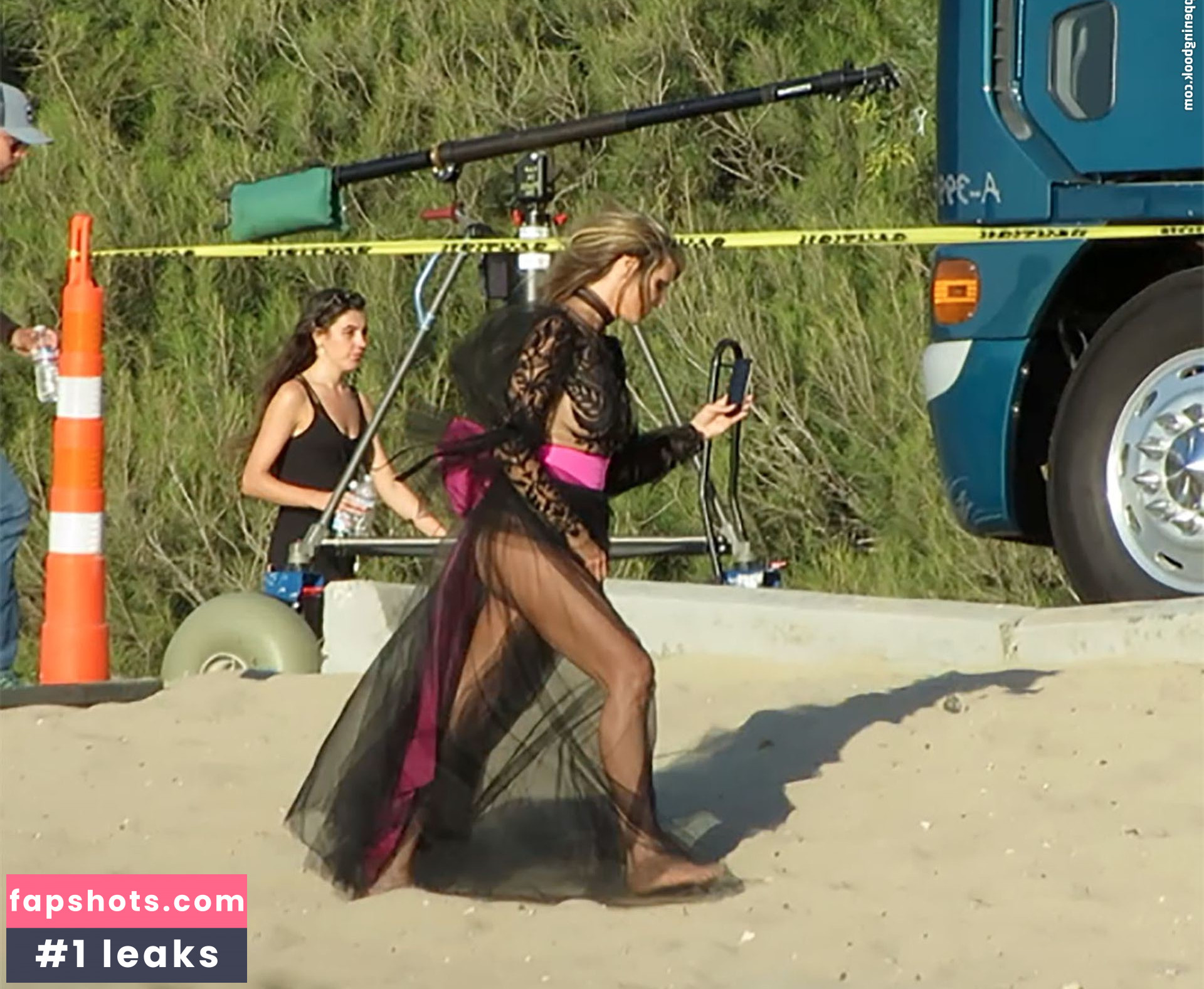 Heidi Klum Nude Leaks OnlyFans Photos #4766 - LeakJerk