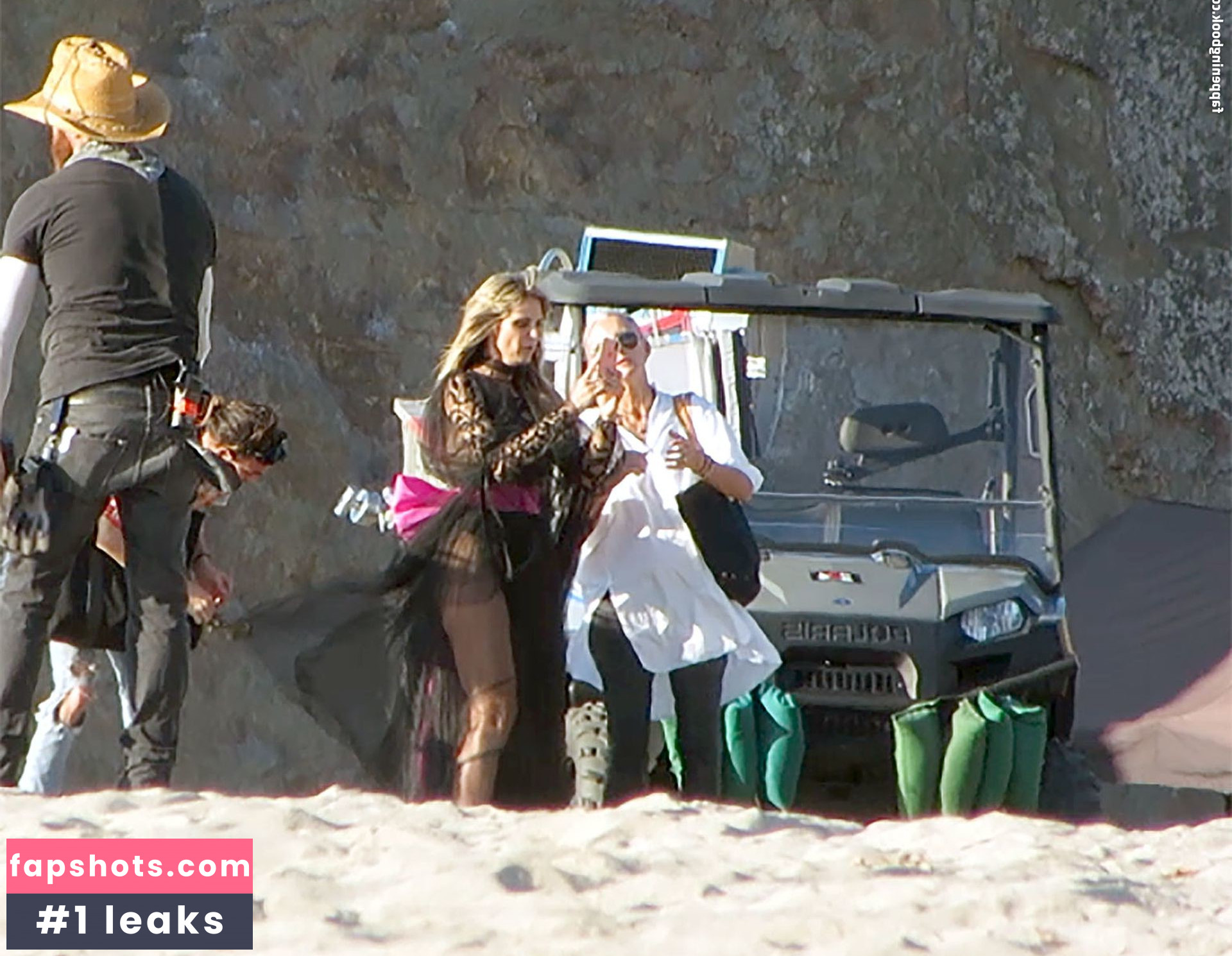 Heidi Klum Nude Leaks OnlyFans Photos #4767 - LeakJerk