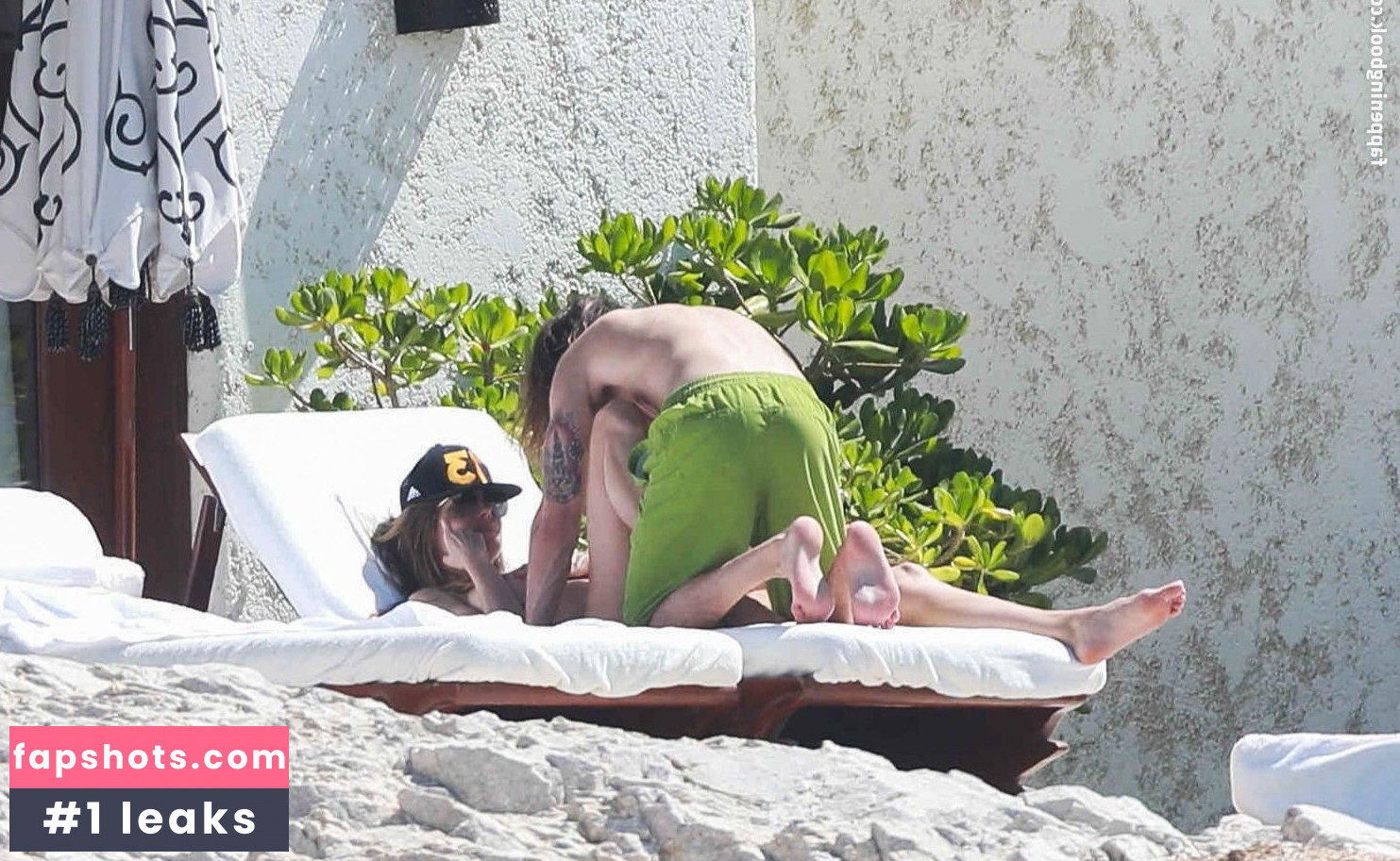 Heidi Klum Nude Leaks OnlyFans Photos #6722 - LeakJerk