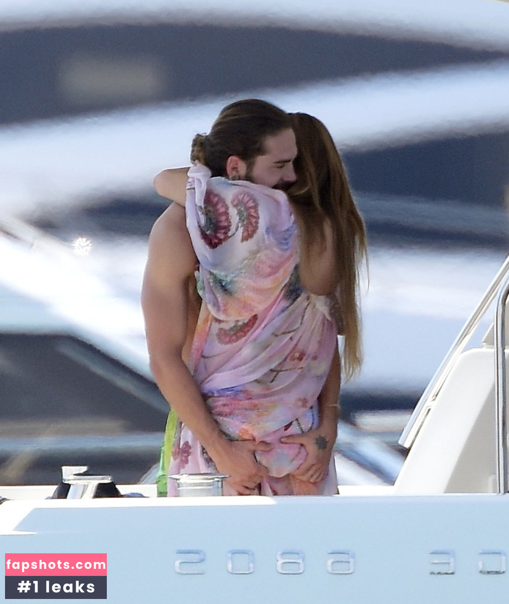 Heidi Klum Nude Leaks OnlyFans Photos #6891 - LeakJerk