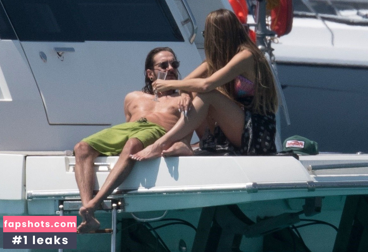 Heidi Klum Nude Leaks OnlyFans Photos #6901 - LeakJerk