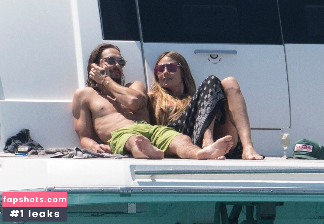 Heidi Klum Nude Leaks OnlyFans Photos #6912 - LeakJerk