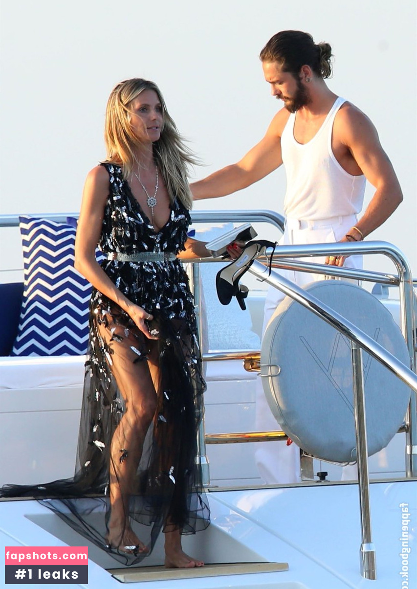 Heidi Klum Nude Leaks OnlyFans Photos #7074 - LeakJerk