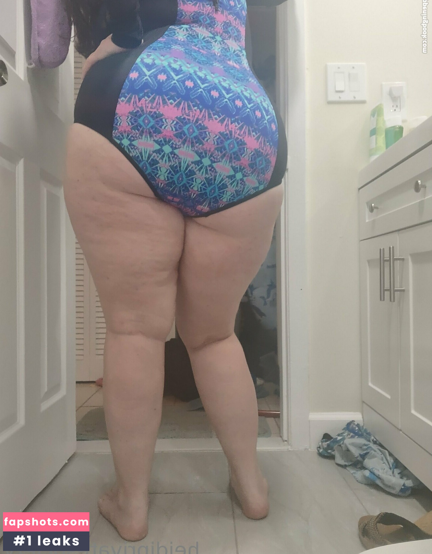 heidiprivatesociety gallery photo #14