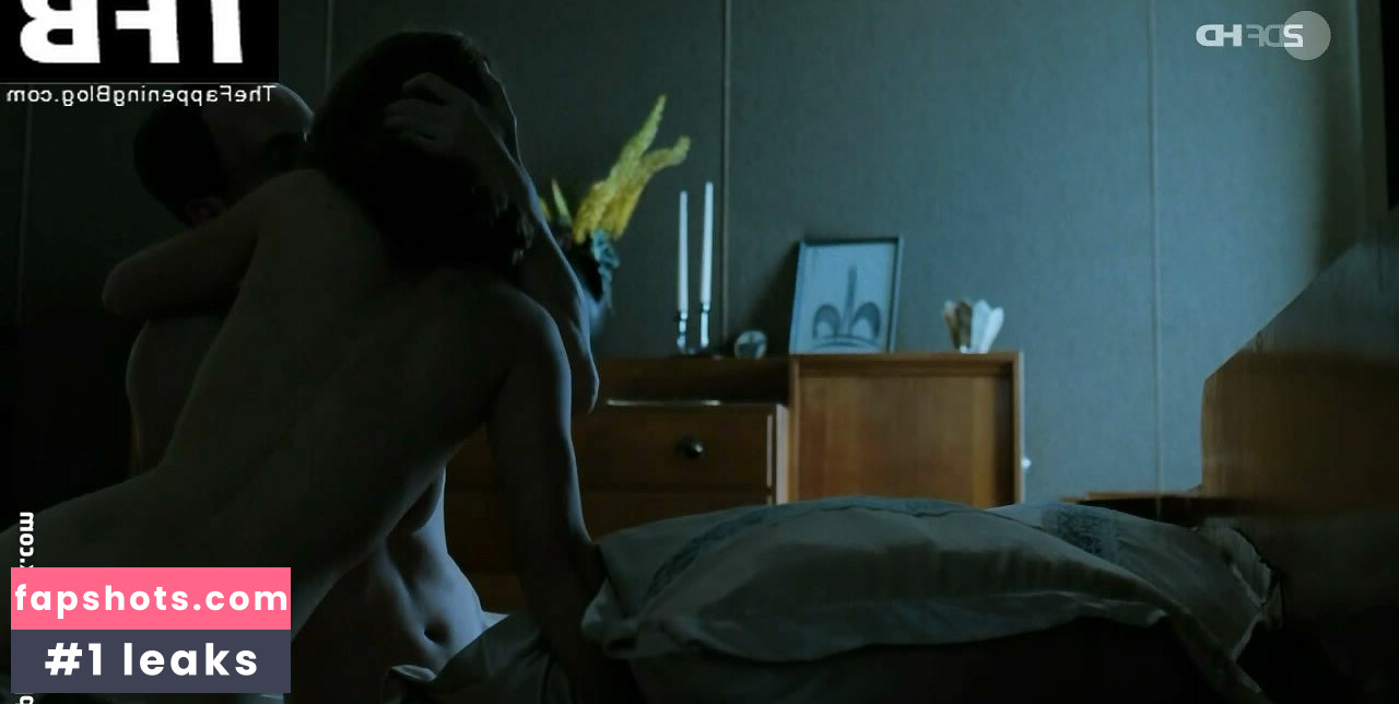 Heike Makatsch gallery photo #5