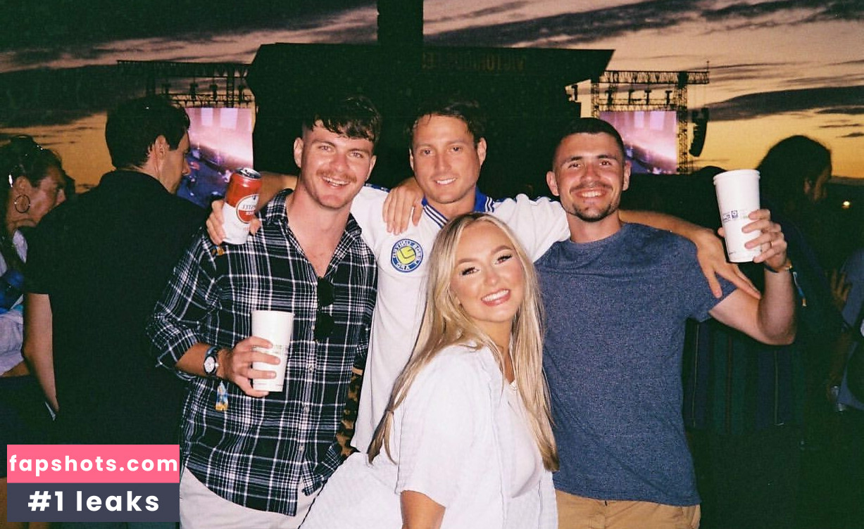 Helayna Birkett Nude Leaks OnlyFans Photos #39 - LeakJerk