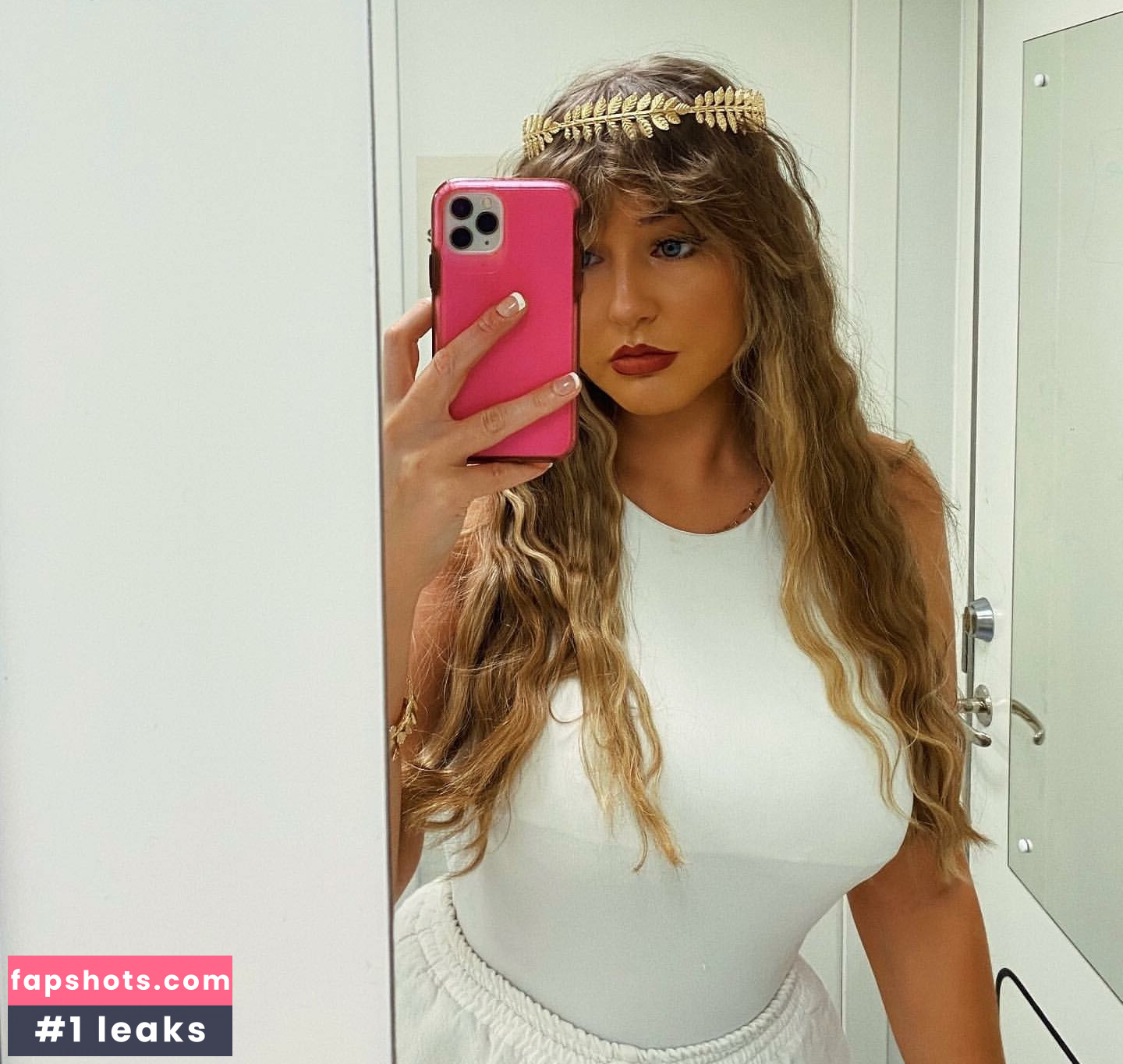 Helayna Birkett Nude Leaks OnlyFans Photos #45 - LeakJerk