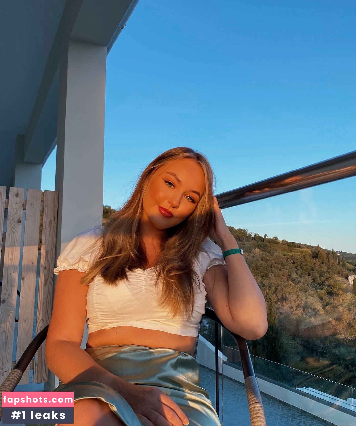 Helayna Birkett Nude Leaks OnlyFans Photos #47 - LeakJerk