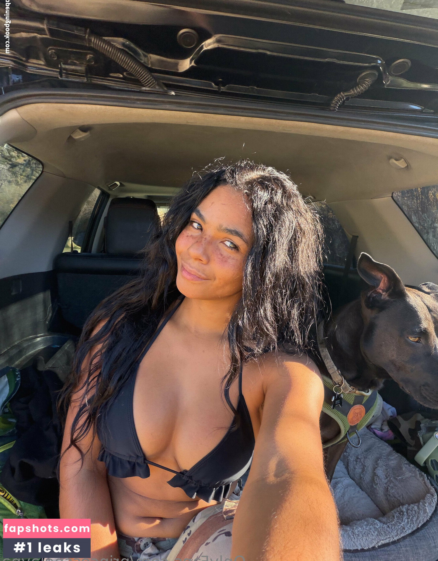 Helayna Marie gallery photo #12