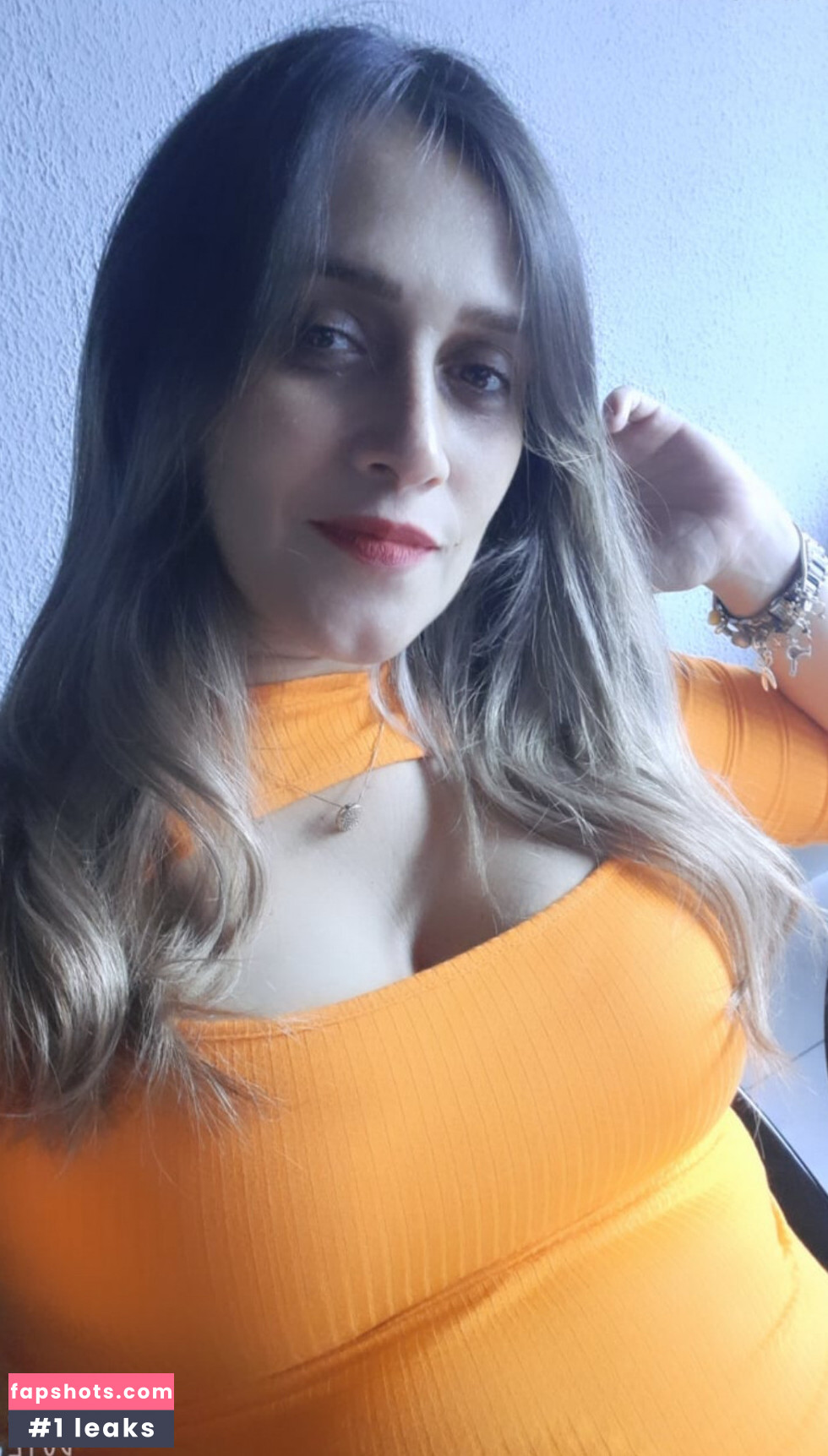 Helen Cristina gallery photo #13