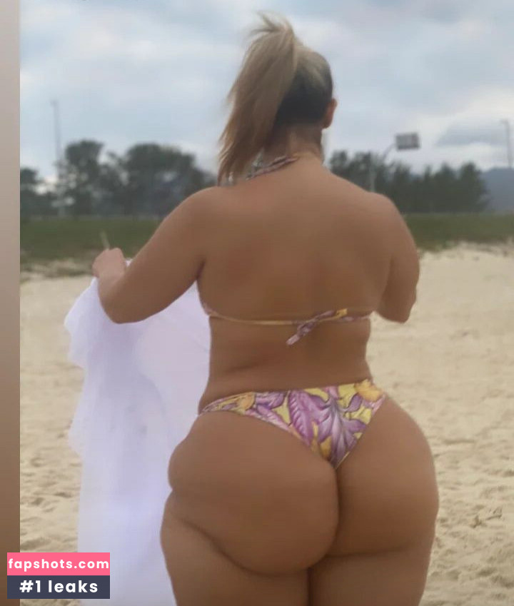 Helen Cristina gallery photo #6