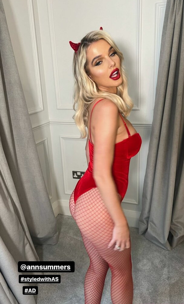 helen-flanagan Nude Leaks OnlyFans Photos #712 - LeakJerk