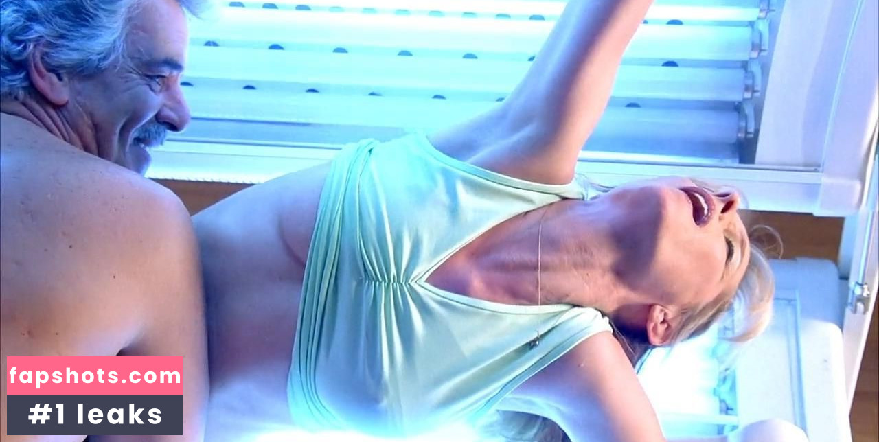 Helen Hunt gallery photo #114