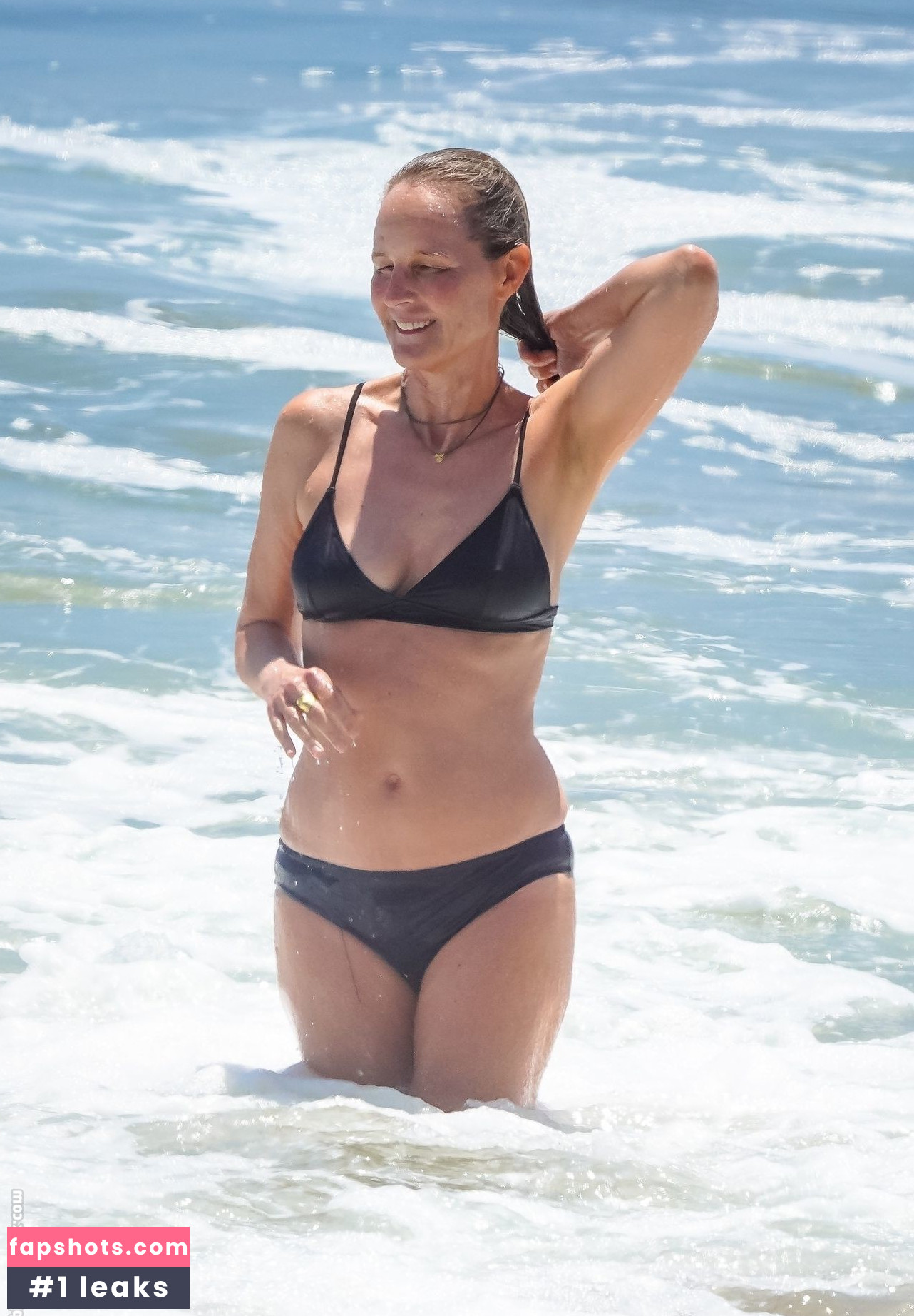 Helen Hunt gallery photo #160