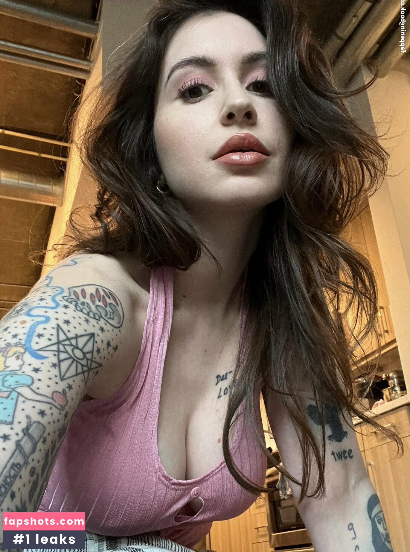 Helen gallery photo #7