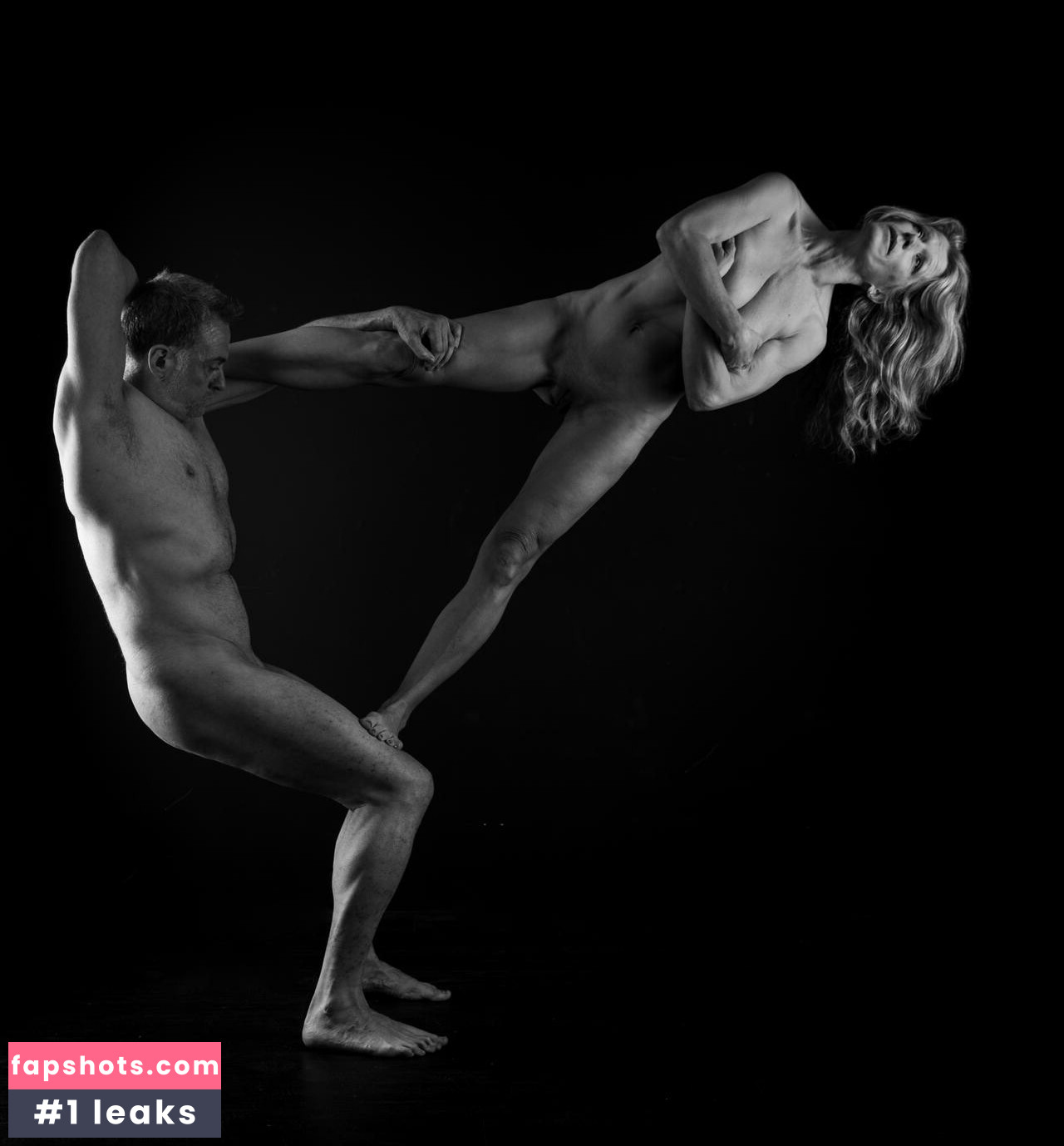 Helen Saunders gallery photo #15