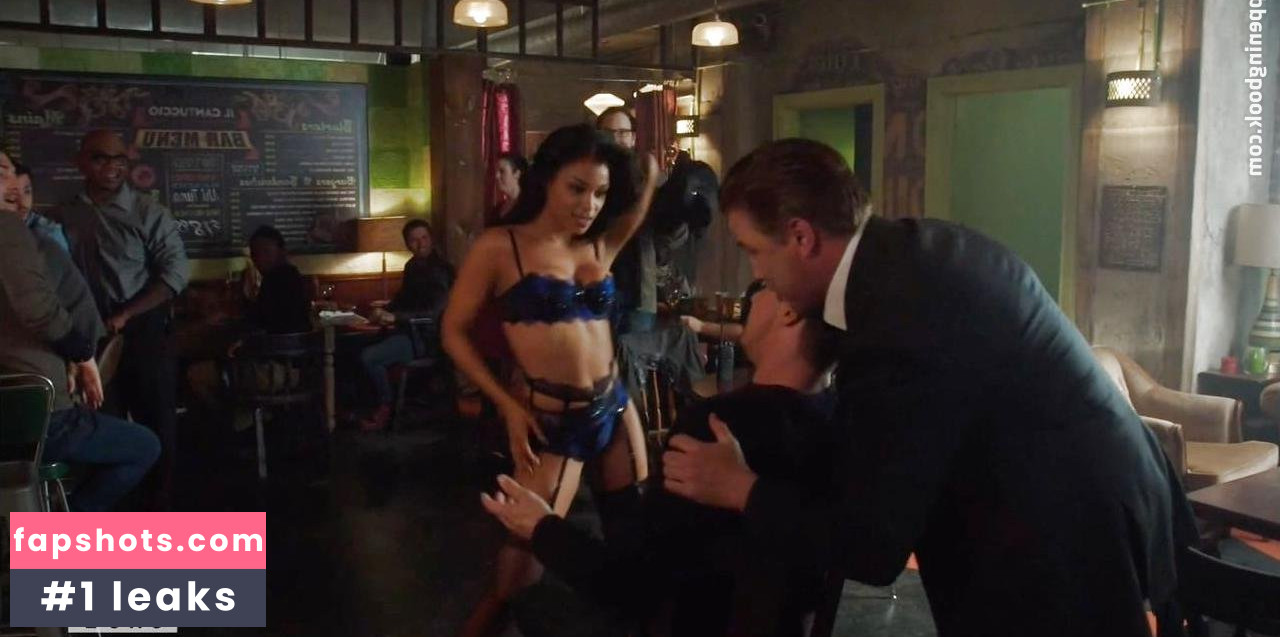 Helena-Alexis Seymour nude babe gallery