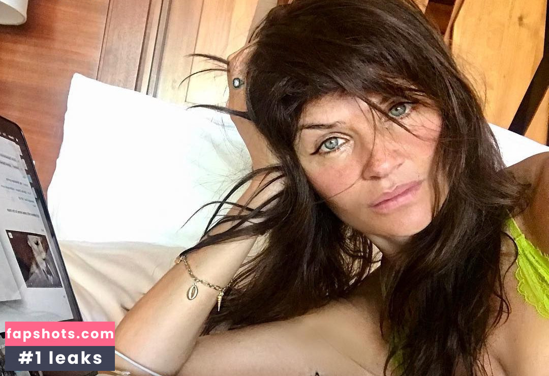 Helena Christensen gallery photo #130