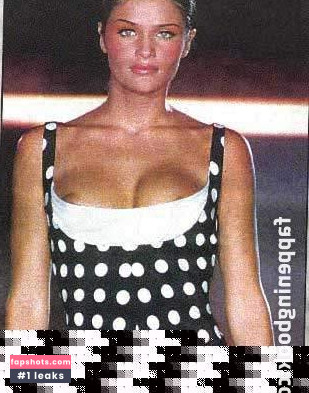 Helena Christensen gallery photo #144